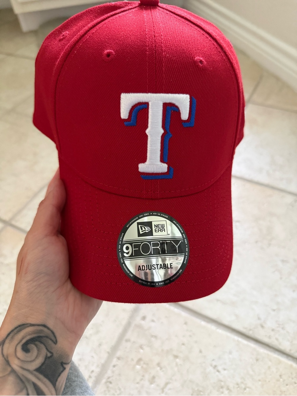Texas Rangers Hat - Picture 2 of 6